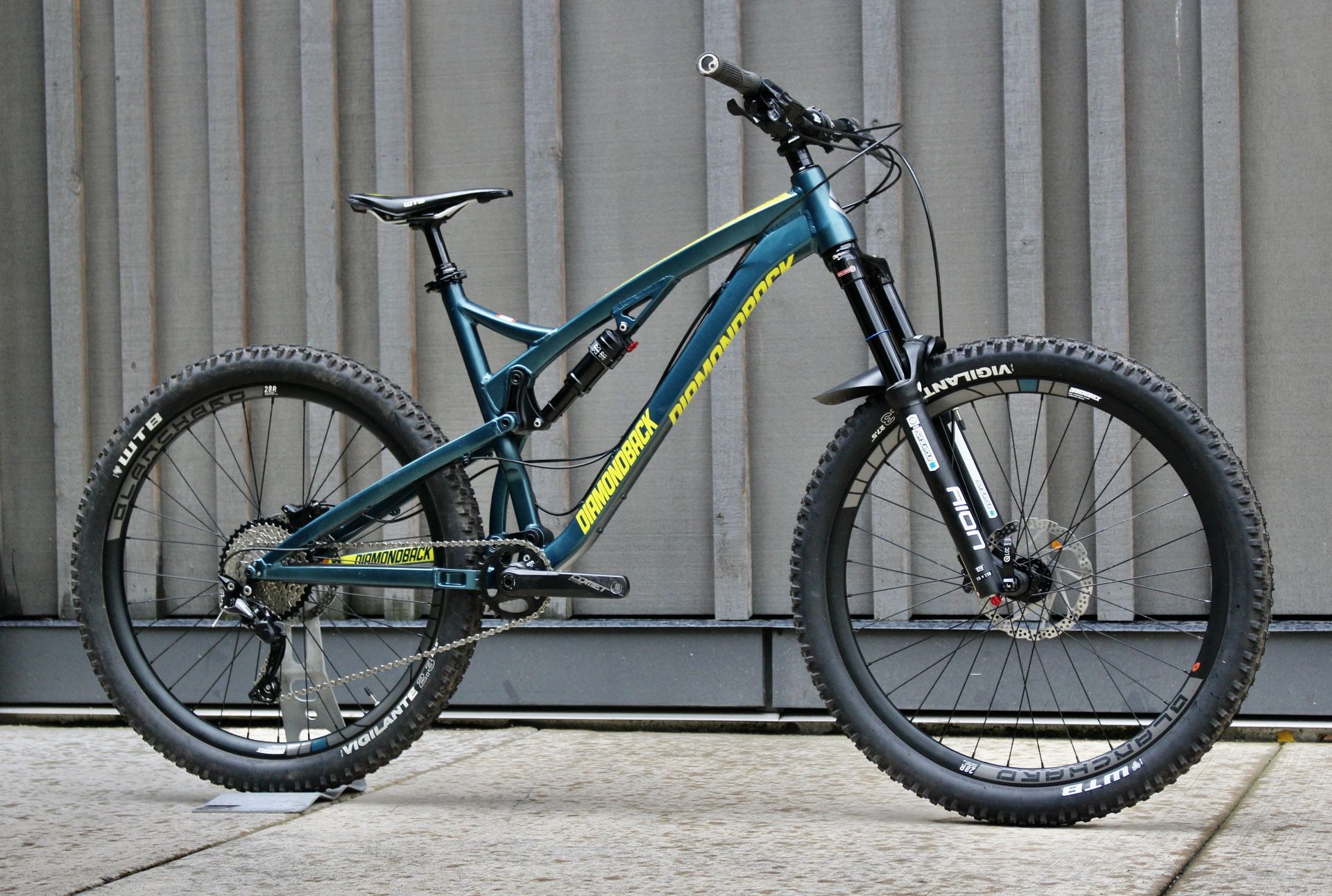 Diamondback Release Shimano Deore Full Suspension Mountain Bike