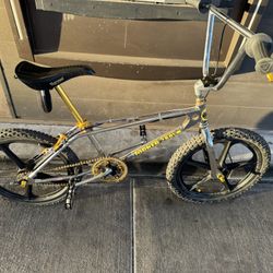 1982 Torker 280x Bmx Bike 