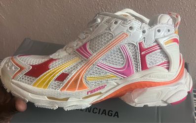 BALENCIAGA SIZE 8 WOMEN