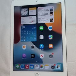 Very Nice Silver APPLE iPad AIR 2 64GB WIFI 9.7 inch Low Price 