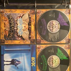 LARGE CONTEMPORARY MUSIC CD DISC LIBRARY (250) 