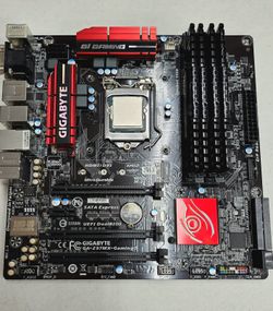 Intel i7-4790K + Gigabyte Z97 Gaming Motherboard + 32GB Corsair DDR3 Combo