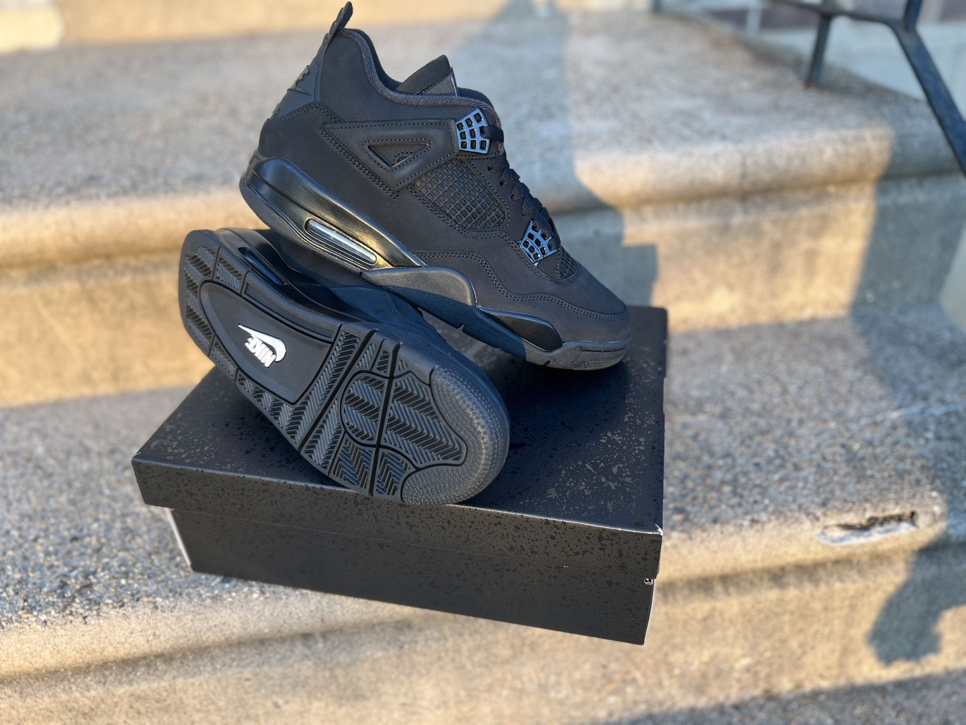 Jordan 4 Black Cat Men’s Size 11