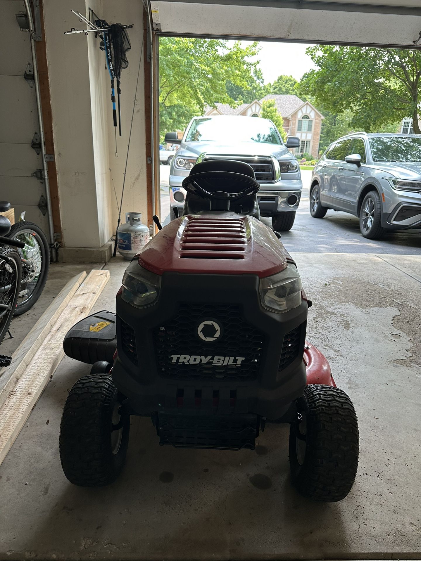 2019 Troy Bilt Bronco 42”