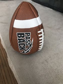 Pass back Football