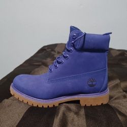 Brand New And Original Men's Timberland Boots Sizes 9
