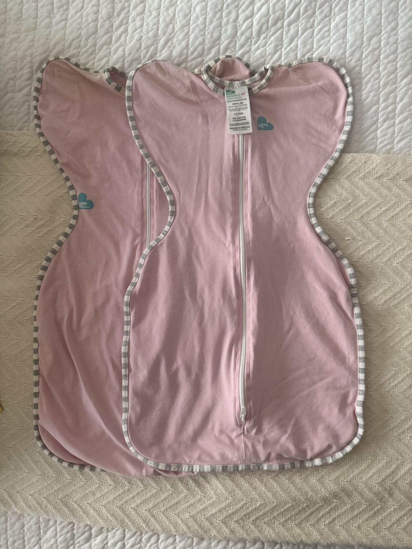 Love 2 Dream - 2 Swaddles - Small