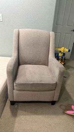 Free chair🚨