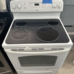 GE 4 Burner Electric Stove Range Oven 
