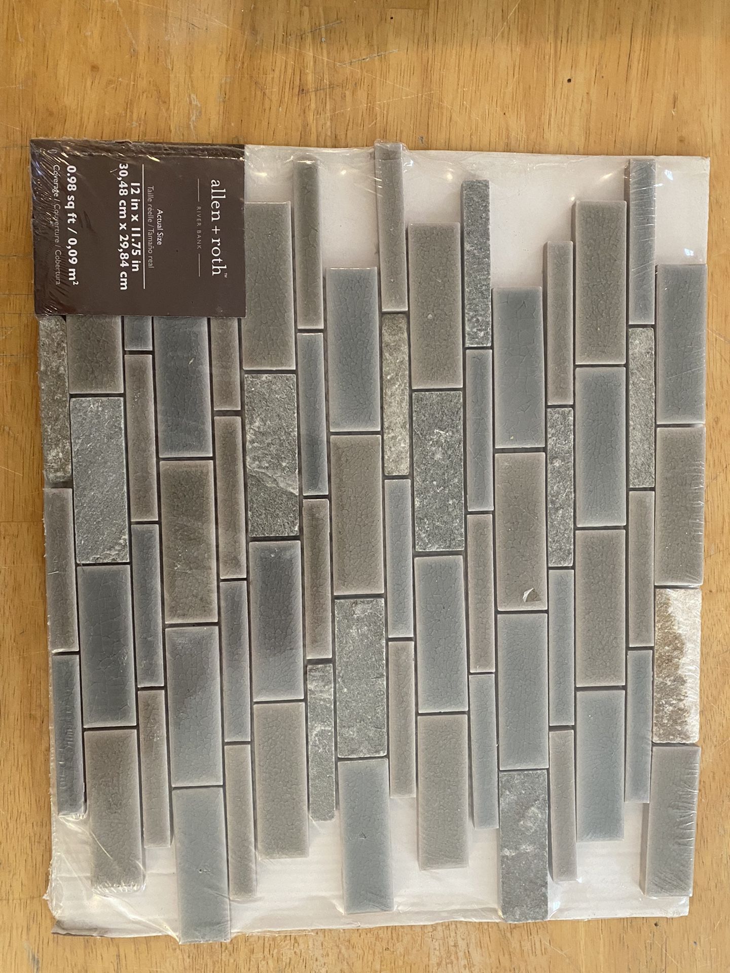 Porcelain & Slate Mosaic Tile