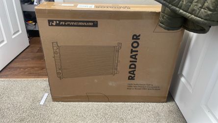 Free Engine coolant radiator