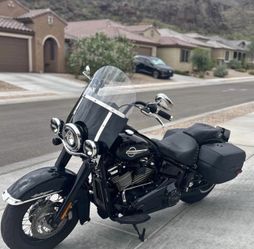 2020 Harley-Davidson FLHCS Heritage Classic 114