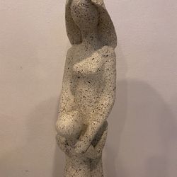 Bella Estatua  (Favor Ver Mis Otros Artículos ) Gracias 