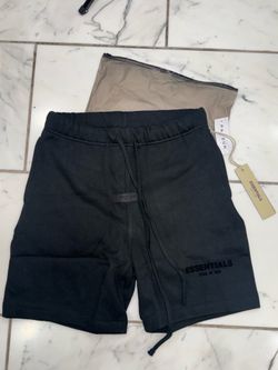 Esstential shorts XS