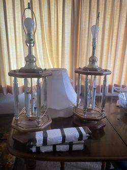 Wooden Lamps With Glass Decor And Multiple Light Settings 