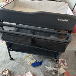 Sweeney Baby Portable Changing Table 
