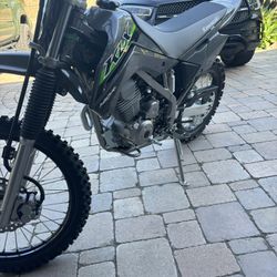 Kawasaki klx 140