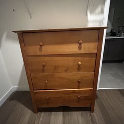 Free Dresser
