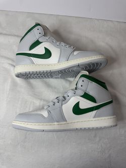 Jordan 1 mid. Grey Green.