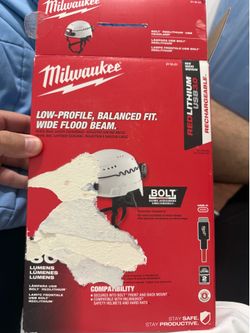 Milwaukee Electric - BOLT-TRADE REDLITHIUMTRADE USB HEADLAMP