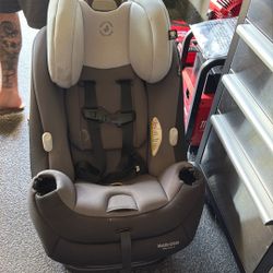 Car seat 