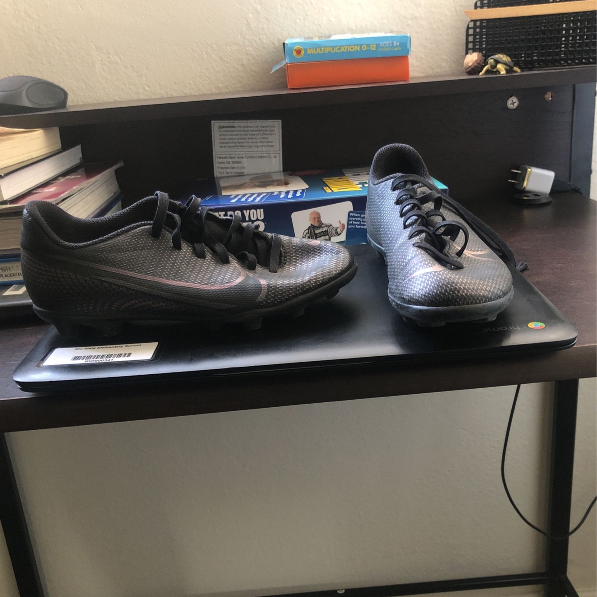 Mero Black Nike Soccer Shoes