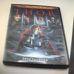 Thor (DVD + Digital Copy) (widescreen) (Paramount) (Kenneth Branagh) (114 Mins)