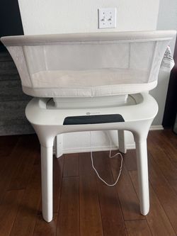 4moms MamaRoo Sleep Bassinet