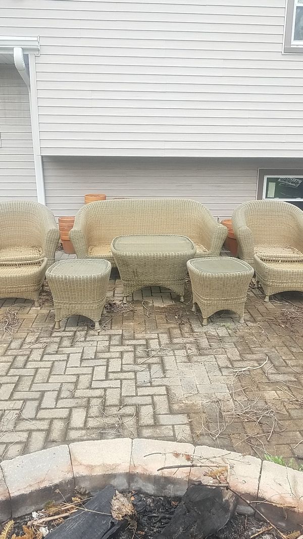 8 Piece Patio Furniture Set For In West Chicago Il Offerup 8 Piece Patio Furniture Set