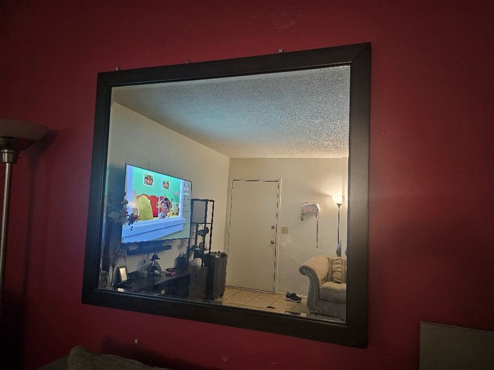 Miror