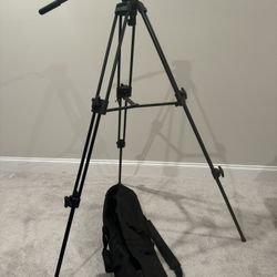 Heavy Duty Tripod