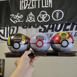 Pokemon 6 Pack Pokeballs