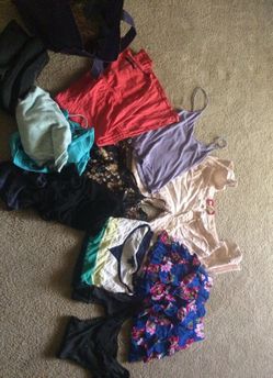 Huge lot xs clothes Abercrombie, AEO, free people, etc