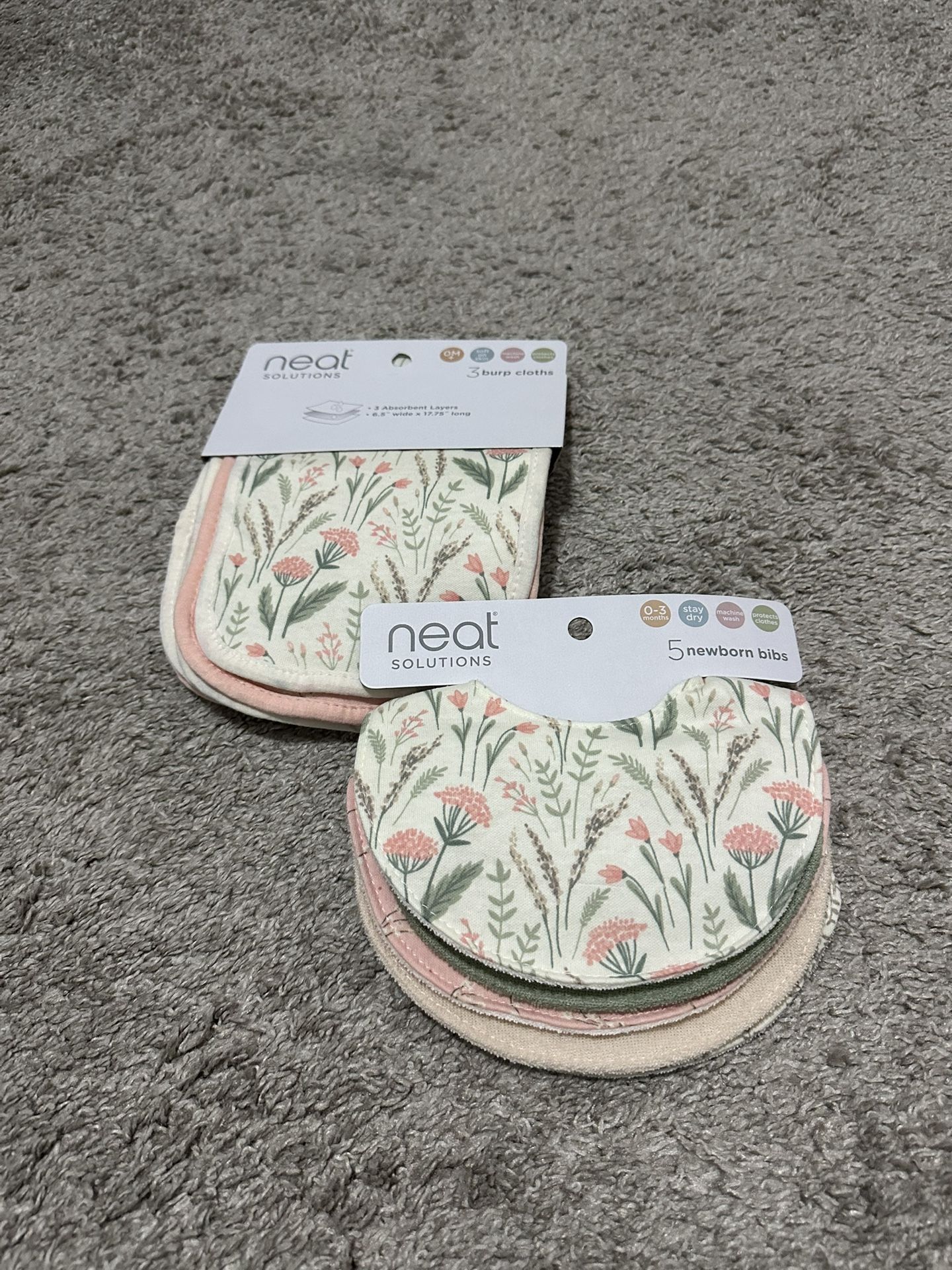 Newborn Bibs And Burp Cloth