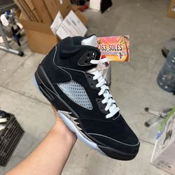 Jordan 5 Black Metallic