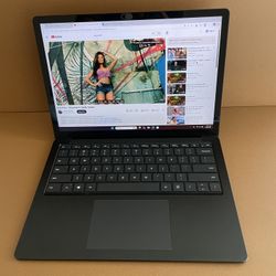 Microsoft Surface Laptop 4 (2021) 13.5” i7 11th Generation 16GB Ram 256GB SSD (powerful Touchscreen Laptop) 