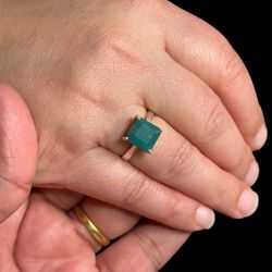 Pre-Owned 3.5ct Emerald Ring in 925 Sterling Silver, Size 7.5