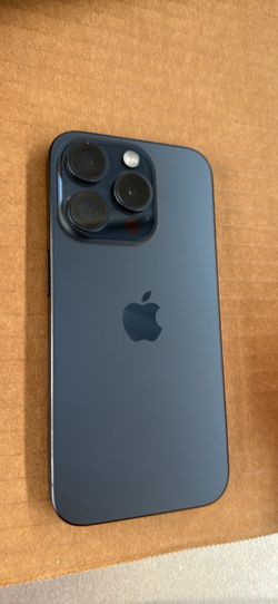 iPhone 15 Pro blue titanium 128gb (unlocked)