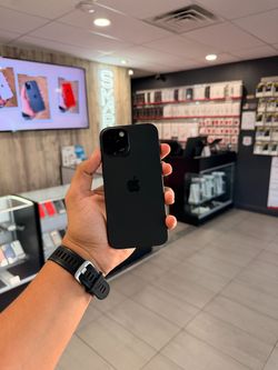 iPhone 15 256GB Black – Open Box – Excellent Condition – BH 100% – UNLOCKED