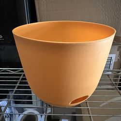 8” Self-Watering Plastic Indoor Outdoor Planter Pot 