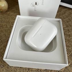 Airpods 2nd Gen(price Negotiable)