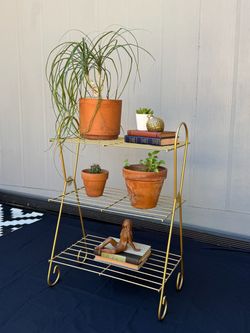 Vintage Mid Century Metal Plant Stand / Display Shelf