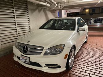 2011 Mercedes Benz c300
