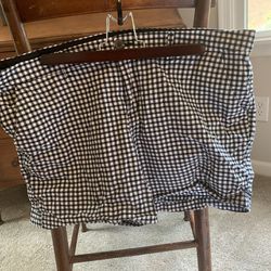 Old Navy Black And White Check Shorts Size 14