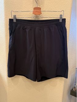 LULULEMON Men Black Lined Athletic Shorts Size Large