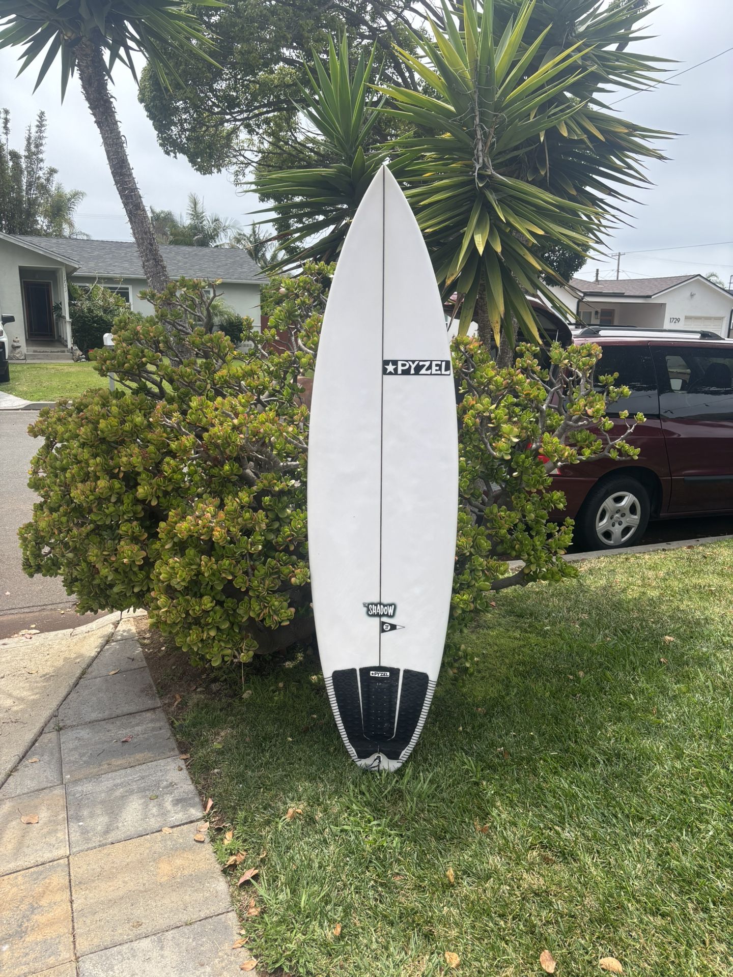 Pyzel Shadow 6’6 Surfboard