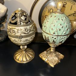 Music Box Egg Shape 