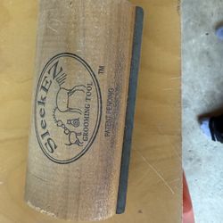 SleekEZ Grooming Tool