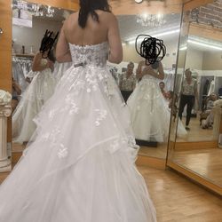 Ball Gown Ivory Wedding Dress 