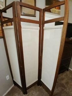 3 Panel Red Lantern Privacy Dividing Screen